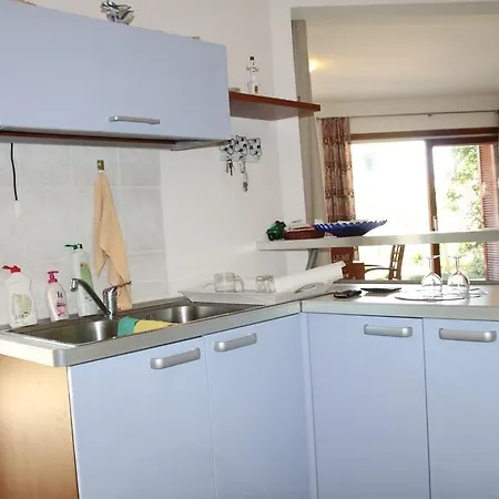 Holiday Slavica A6 度假居 *